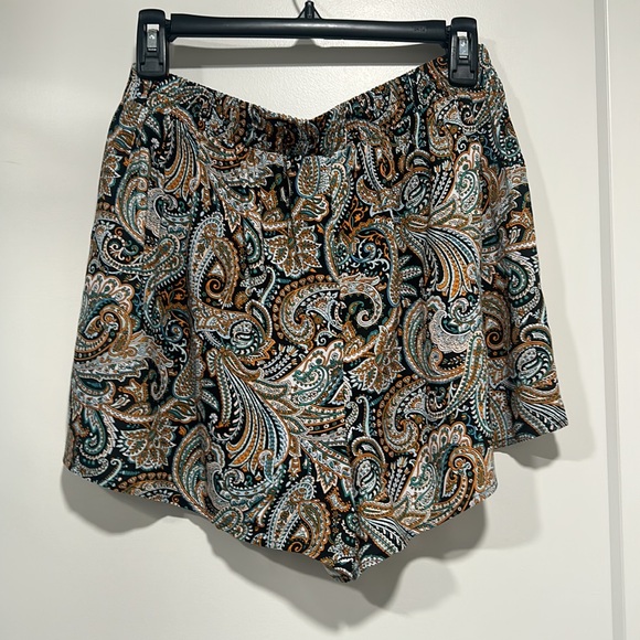 Primark High Waisted Shorts - Picture 6 of 9
